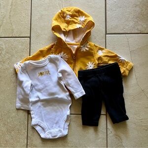 Carter’s Newborn Set
